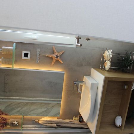 Hotel Floating House Bravia Portorose Esterno foto