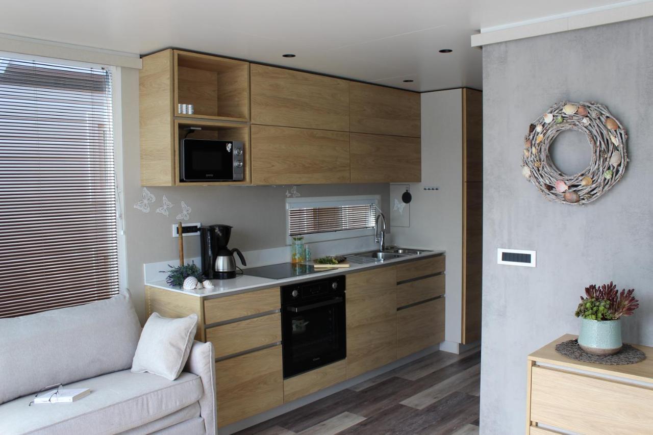 Hotel Floating House Bravia Portorose Esterno foto