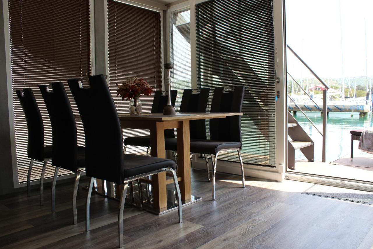 Hotel Floating House Bravia Portorose Esterno foto