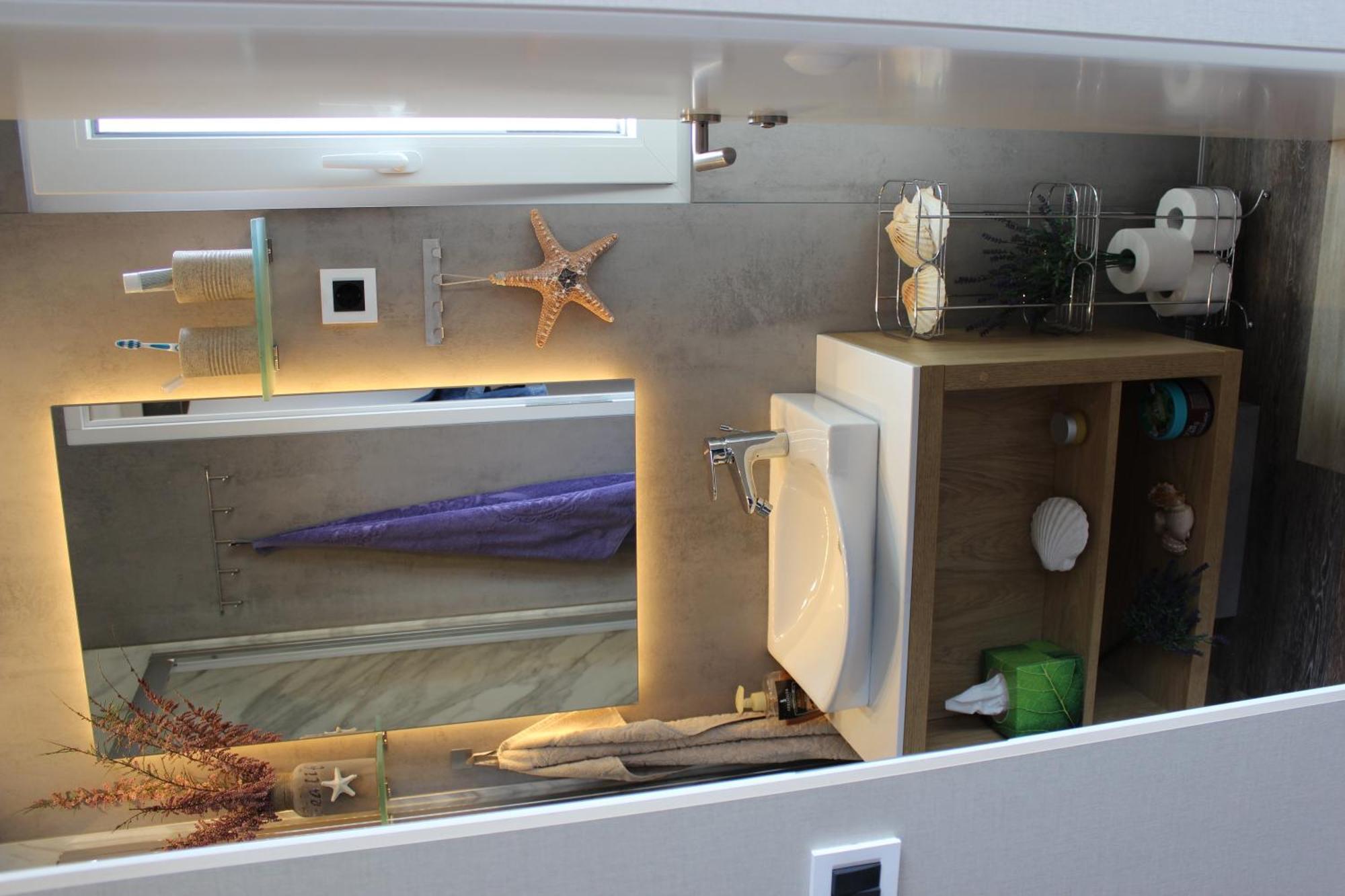 Hotel Floating House Bravia Portorose Esterno foto