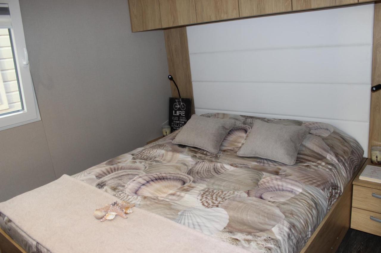 Hotel Floating House Bravia Portorose Esterno foto